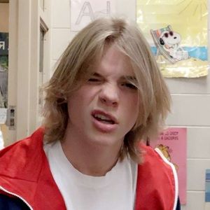 Meet your Posher, Ayden